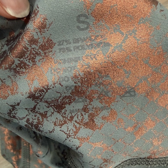 IRHAZ Size S Grey Snakeskin High Waist Ruched Metallic Legging - Picture 6 of 8